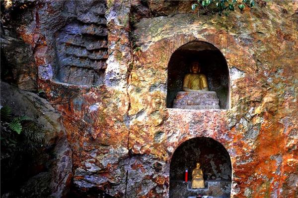 牛首山弘觉寺塔及摩崖石刻