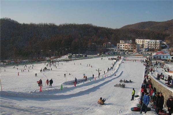 朱雀山滑雪场