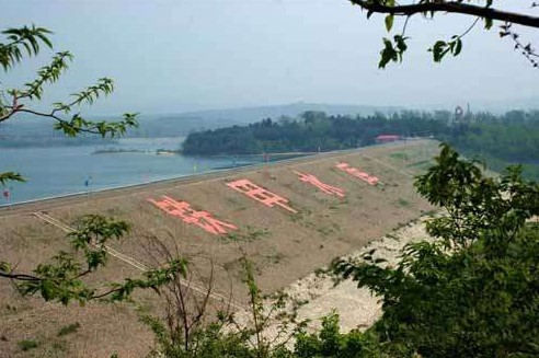 铁甲水库