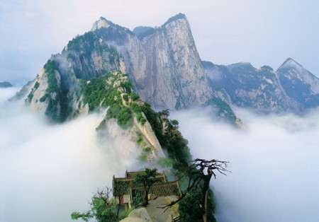 海城白云山风景区