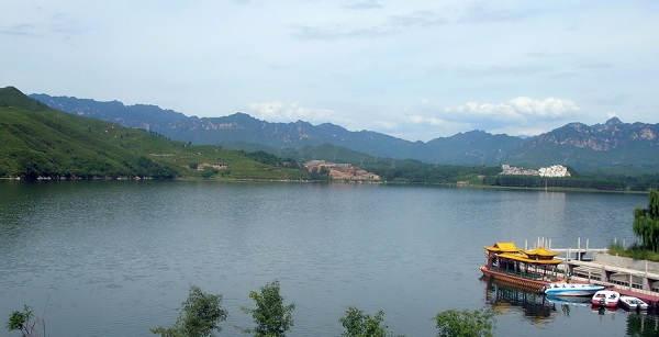 易县龙湖景区