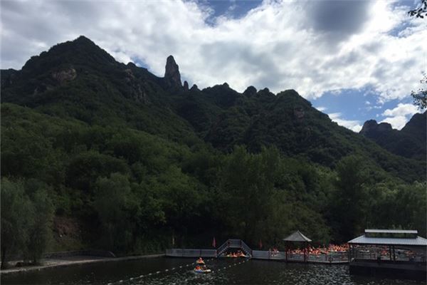 雾灵西峰旅游风景区