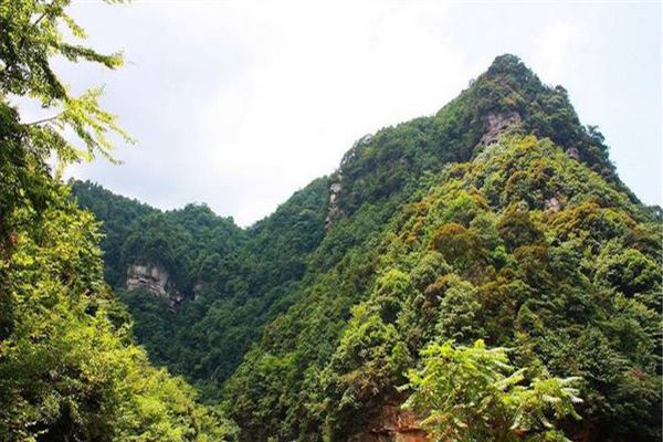 斗蓬山景区