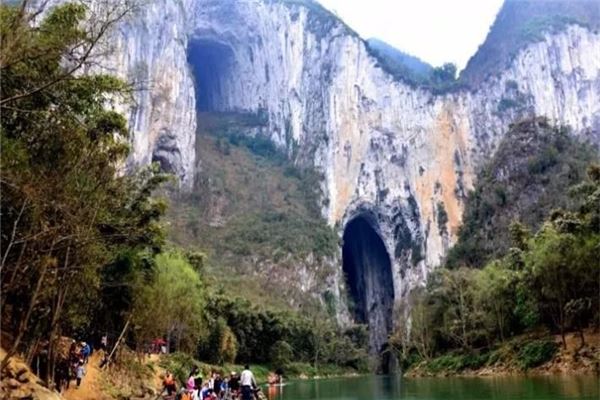 紫云格凸河国家级风景区