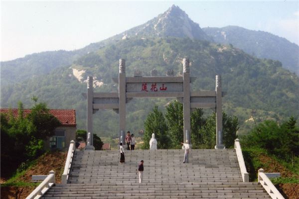 莲花山风景区