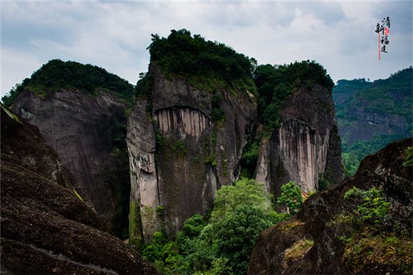 仙掌峰