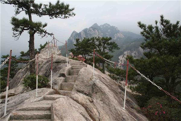 大别山主峰景区