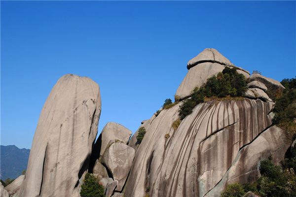 江山浮盖山