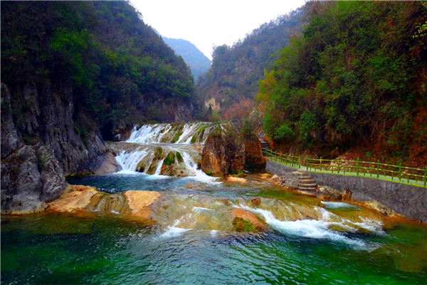 仙女洞、龙吟峡旅游区