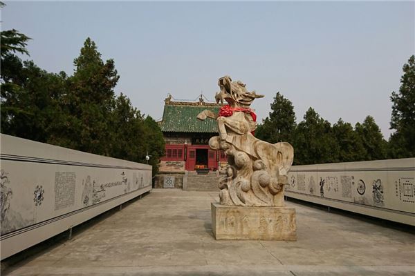 龙马负图寺