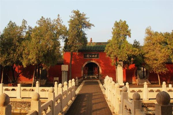 黄粱梦吕仙祠