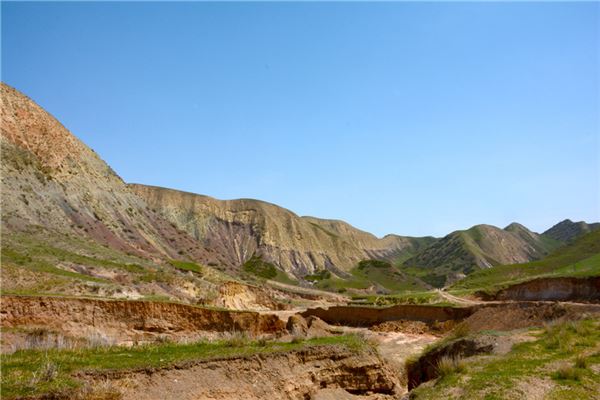 玛河大峡谷