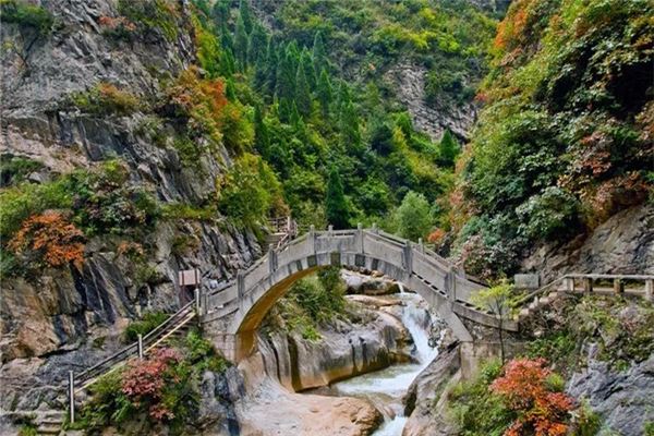 扎角自然风景区