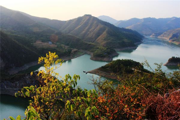 二龙山水库