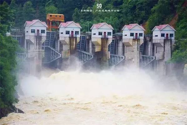 怎雷水寨