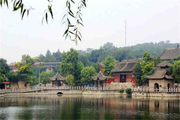 百泉湖景区