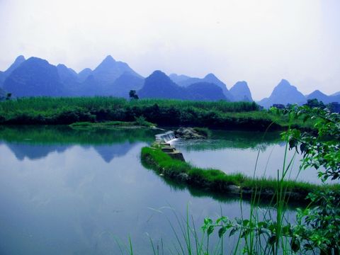 思练鸳鸯湖