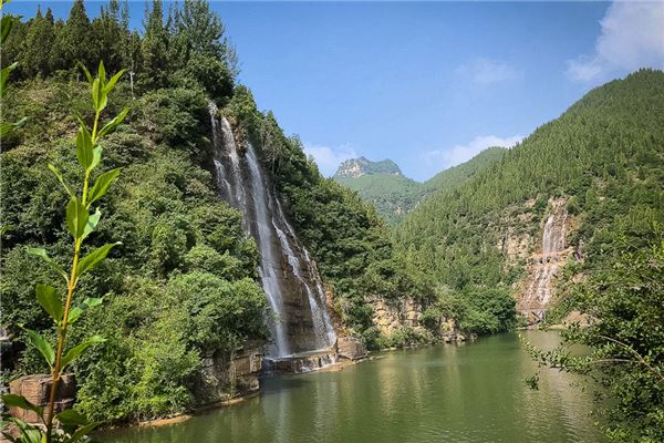 黄花溪竹筏漂流