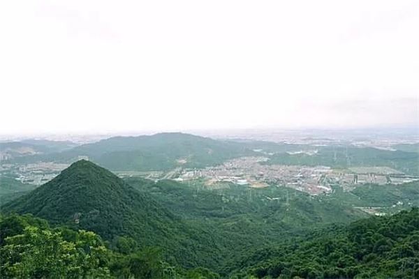 菠萝山森林公园