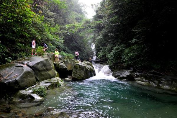 川岩江景区