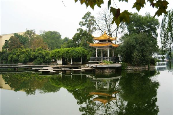 雨湖公园