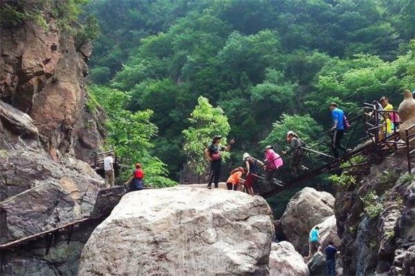 孔丘山圣人洞