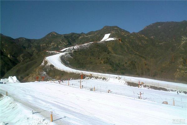 桃花峪生态滑雪场