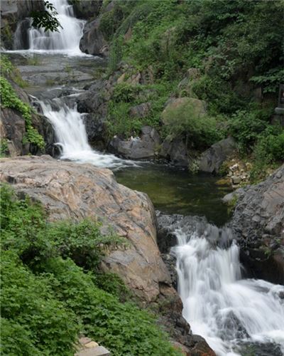 三潭叠瀑