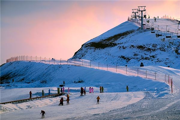 即墨金山滑雪场