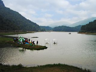 鲍冲湖景区