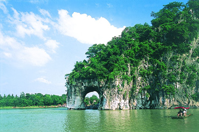 南山湖象鼻山